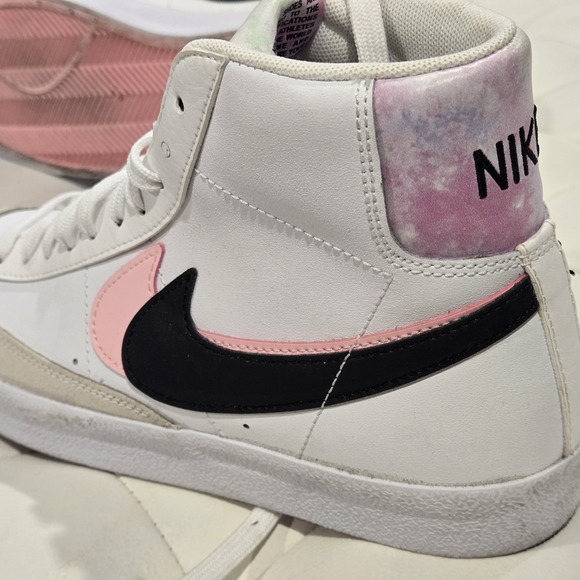 Nike Blazers High-Top Sneakers - White, Pink, and Black sz 7 - Picture 10 of 16